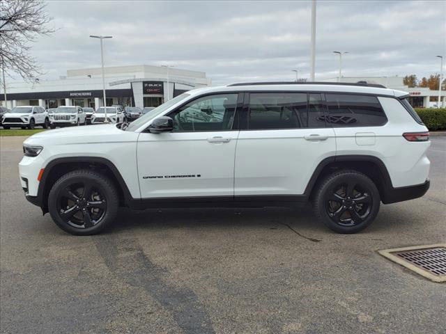 used 2022 Jeep Grand Cherokee L car, priced at $33,587