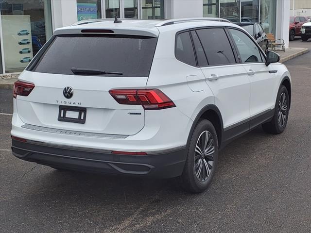 new 2024 Volkswagen Tiguan car, priced at $35,756