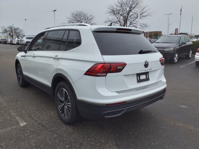 new 2024 Volkswagen Tiguan car, priced at $35,756