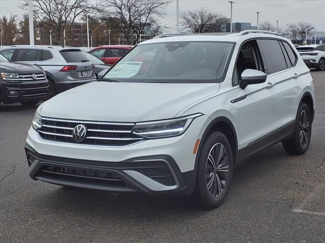 new 2024 Volkswagen Tiguan car, priced at $35,756