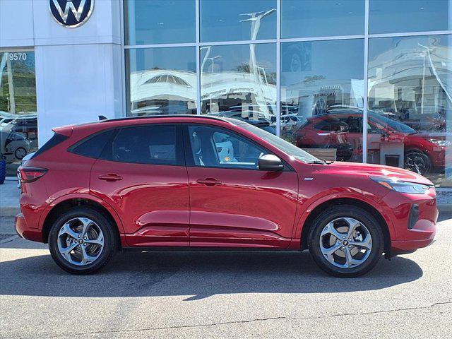 used 2024 Ford Escape car, priced at $27,000