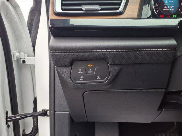 used 2024 Volkswagen Atlas car, priced at $31,000