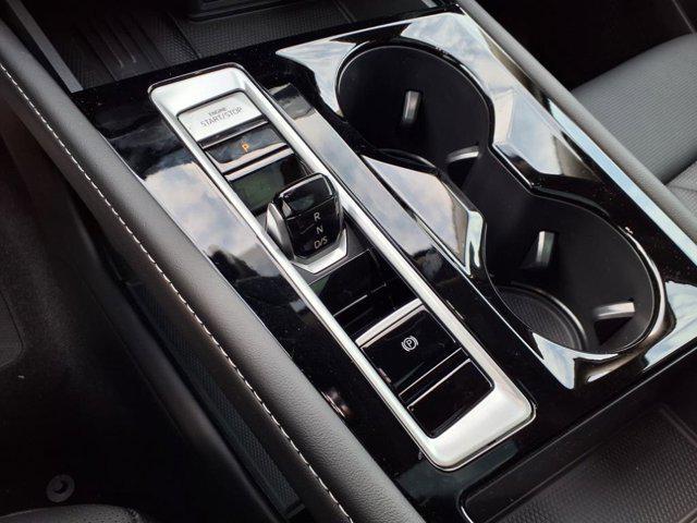 new 2025 Volkswagen Atlas car, priced at $55,841
