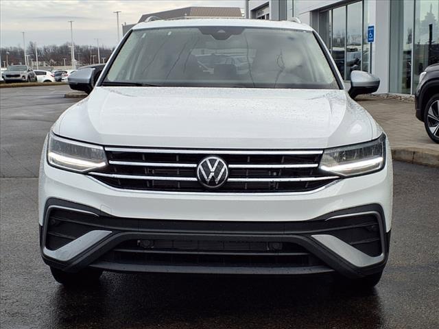 new 2024 Volkswagen Tiguan car, priced at $35,756