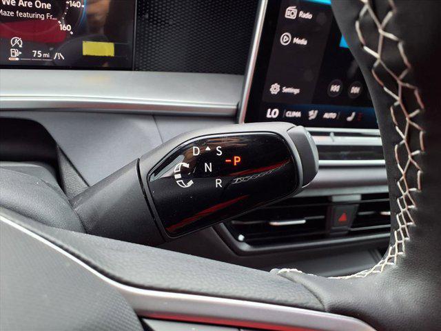 new 2025 Volkswagen Tiguan car, priced at $35,133