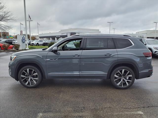 new 2025 Volkswagen Atlas car, priced at $57,116