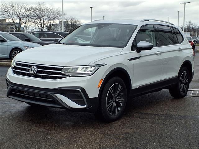 new 2024 Volkswagen Tiguan car, priced at $34,220