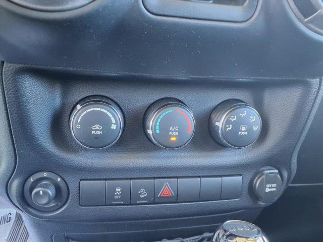 used 2013 Jeep Wrangler Unlimited car, priced at $15,500