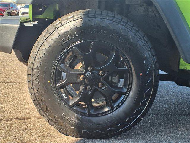 used 2013 Jeep Wrangler Unlimited car, priced at $15,500