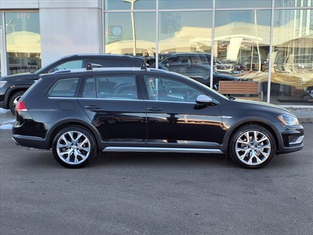 used 2017 Volkswagen Golf Alltrack car, priced at $15,895