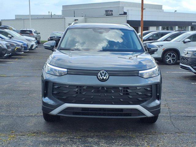 new 2025 Volkswagen Tiguan car, priced at $33,516