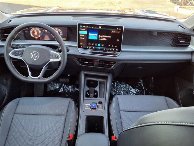 new 2025 Volkswagen Tiguan car, priced at $35,224