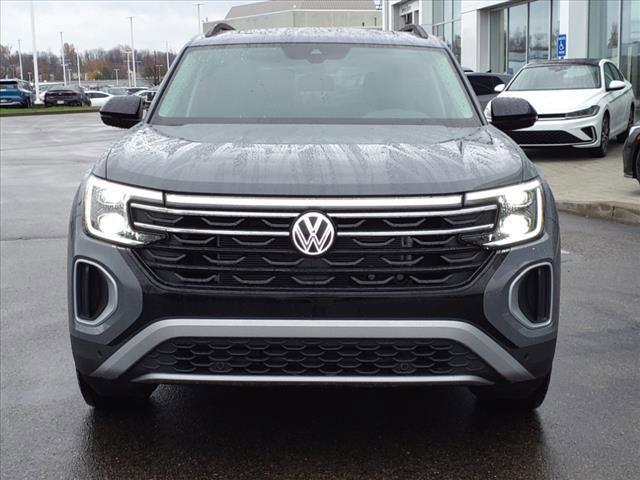 new 2024 Volkswagen Atlas car, priced at $46,957