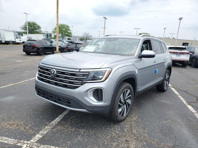 new 2024 Volkswagen Atlas car, priced at $48,727