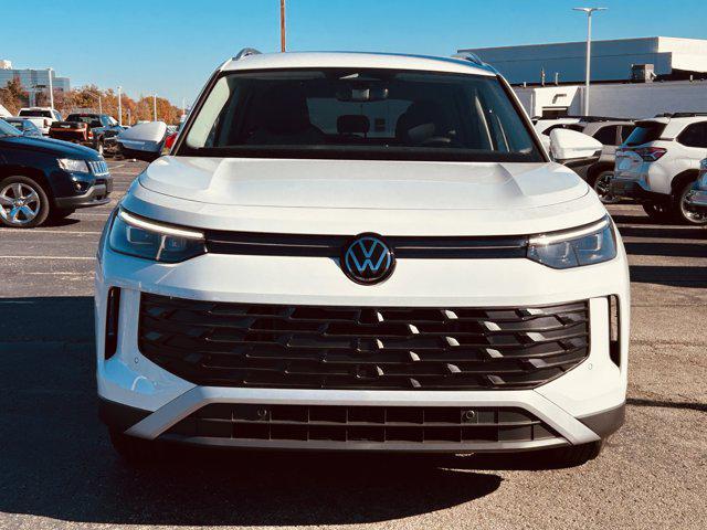 new 2026 Volkswagen Tiguan car, priced at $32,280