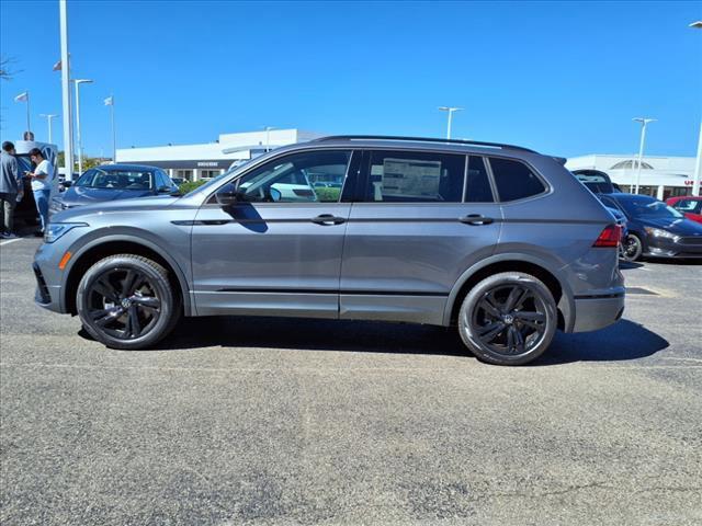 new 2024 Volkswagen Tiguan car, priced at $36,352