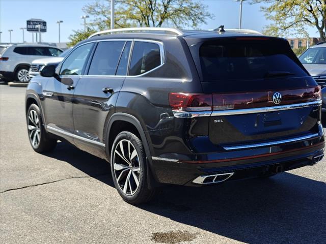 new 2024 Volkswagen Atlas car, priced at $53,841