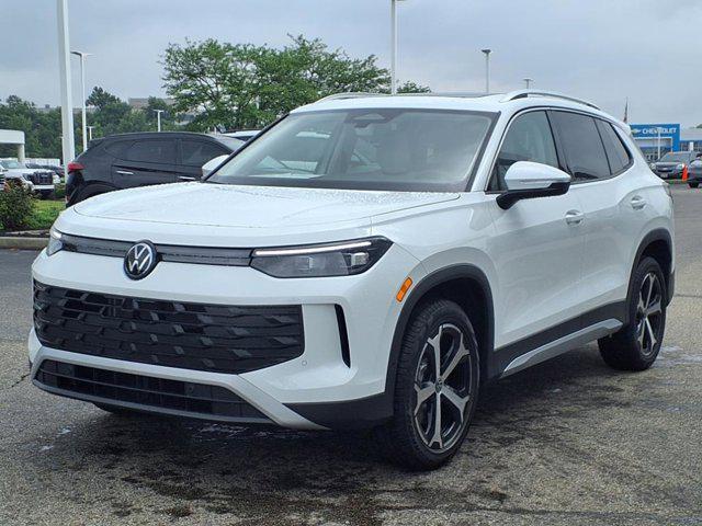 new 2025 Volkswagen Tiguan car, priced at $36,326
