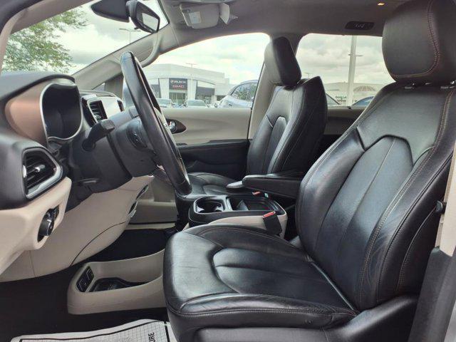 used 2017 Chrysler Pacifica car, priced at $12,994