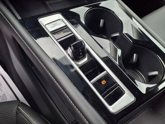 used 2024 Volkswagen Atlas car, priced at $35,651