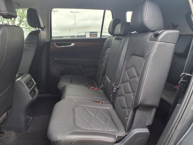 used 2024 Volkswagen Atlas car, priced at $35,651