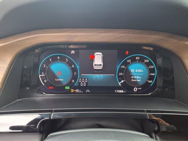 used 2024 Volkswagen Atlas car, priced at $35,651