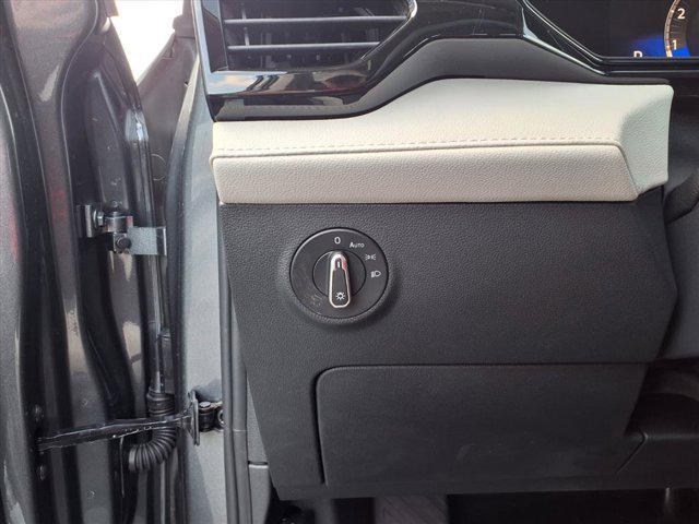 new 2025 Volkswagen Taos car, priced at $26,348