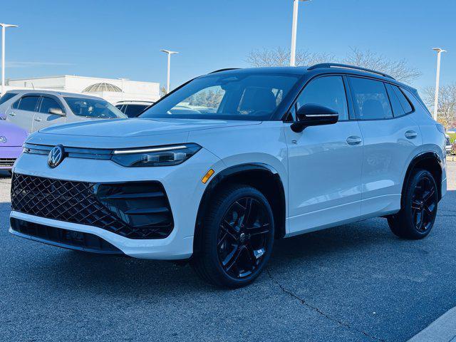 new 2026 Volkswagen Tiguan car, priced at $41,032