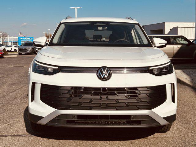 new 2025 Volkswagen Tiguan car, priced at $31,635