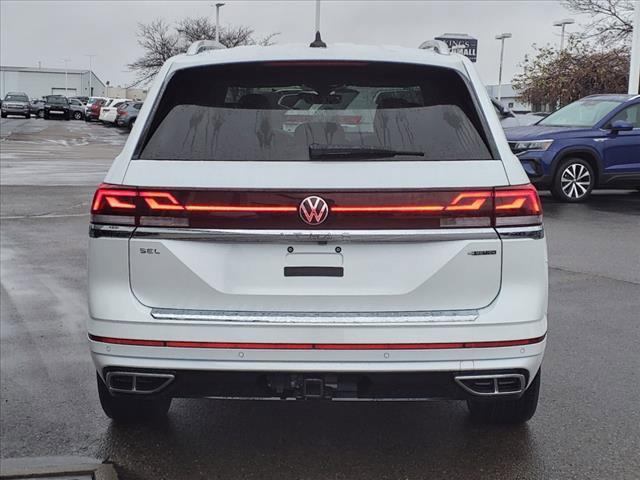 new 2024 Volkswagen Atlas car, priced at $53,124