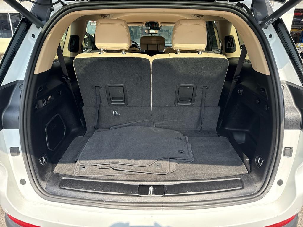 used 2021 Jeep Grand Cherokee L car, priced at $26,995