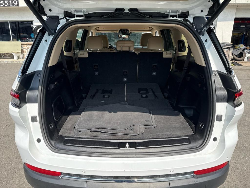 used 2021 Jeep Grand Cherokee L car, priced at $26,995