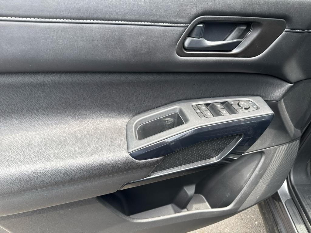 used 2024 Nissan Pathfinder car, priced at $26,995