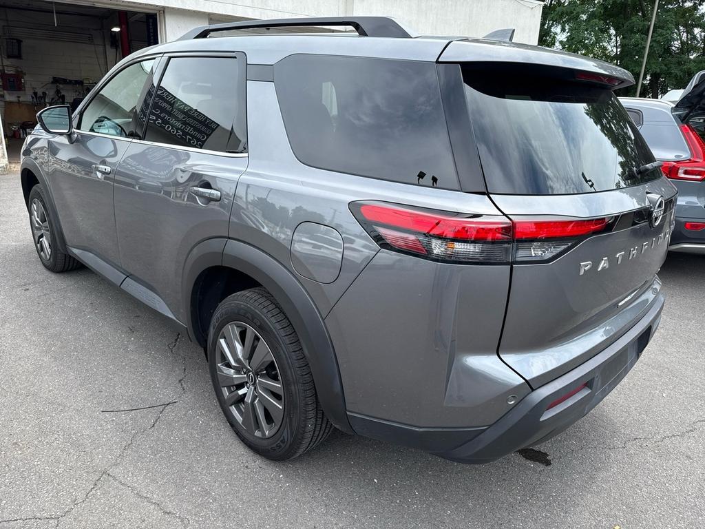 used 2024 Nissan Pathfinder car, priced at $26,995