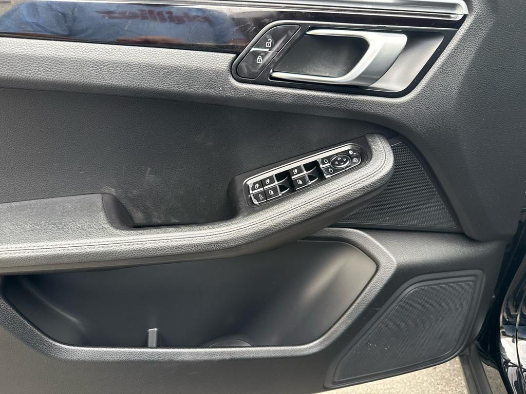 used 2020 Porsche Macan car, priced at $29,995