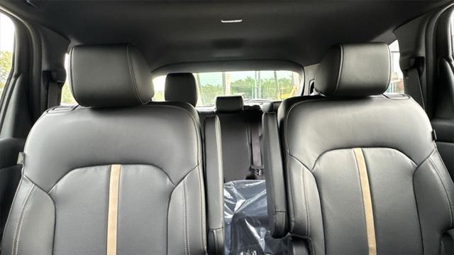 new 2025 Mazda CX-90 car, priced at $48,035