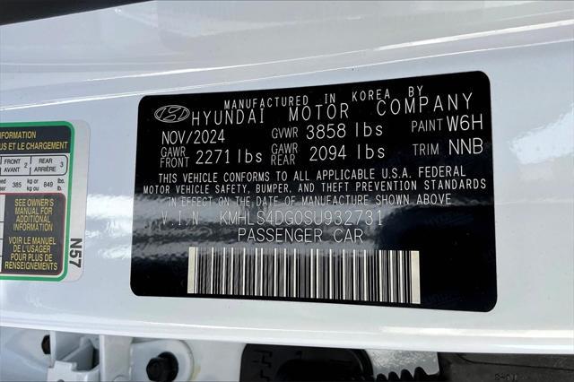 new 2025 Hyundai Elantra car, priced at $24,797