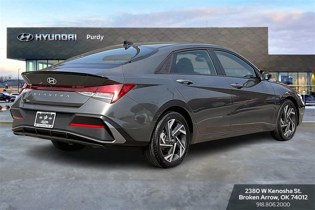 used 2025 Hyundai Elantra car, priced at $22,111
