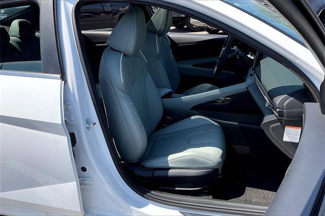 new 2025 Hyundai Elantra car, priced at $31,935