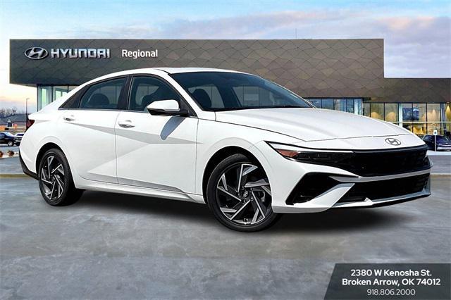 new 2025 Hyundai Elantra car, priced at $31,935