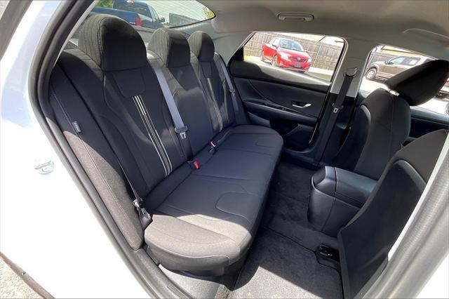 new 2025 Hyundai ELANTRA HEV car, priced at $23,323