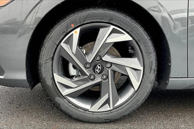 used 2025 Hyundai Elantra car, priced at $21,311