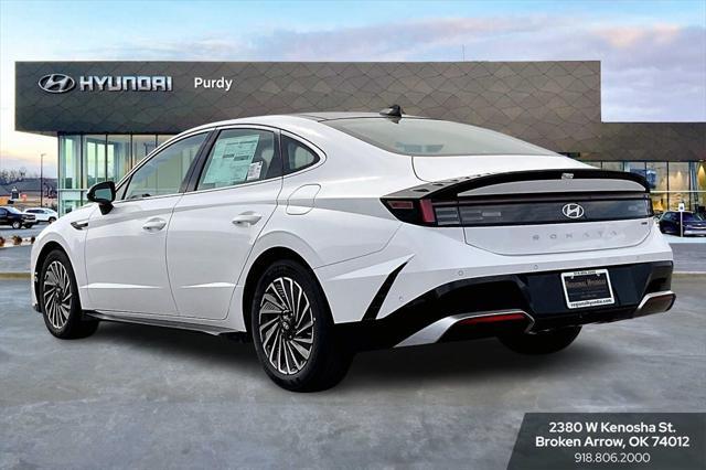 new 2025 Hyundai Sonata Hybrid car, priced at $35,786