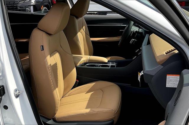 new 2025 Hyundai Sonata Hybrid car, priced at $35,786