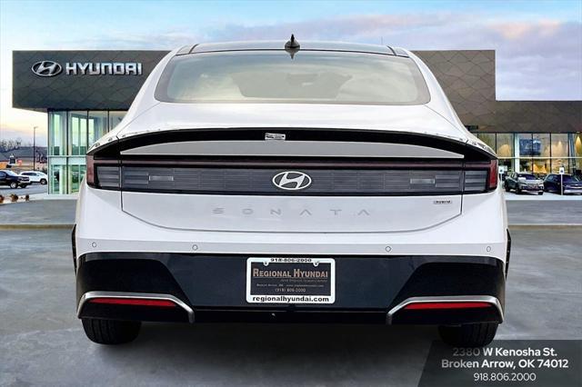 new 2025 Hyundai Sonata Hybrid car, priced at $35,786