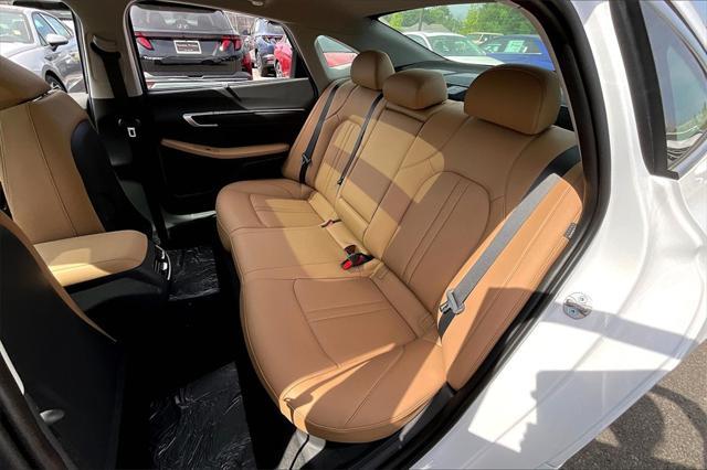 new 2025 Hyundai Sonata Hybrid car, priced at $35,786