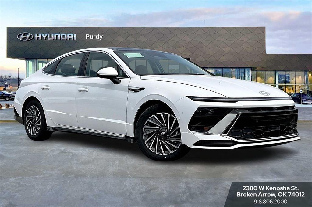 new 2025 Hyundai Sonata Hybrid car, priced at $36,330