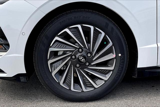 new 2025 Hyundai Sonata Hybrid car, priced at $35,786