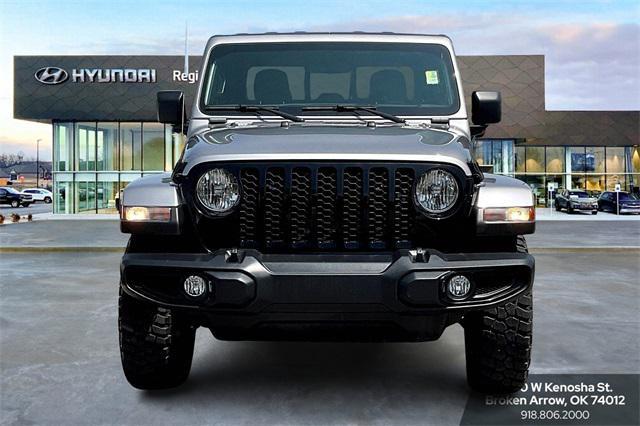 used 2021 Jeep Gladiator car, priced at $32,811