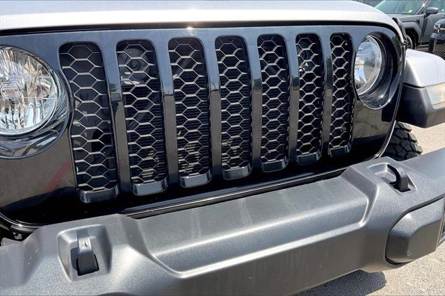 used 2021 Jeep Gladiator car, priced at $33,711